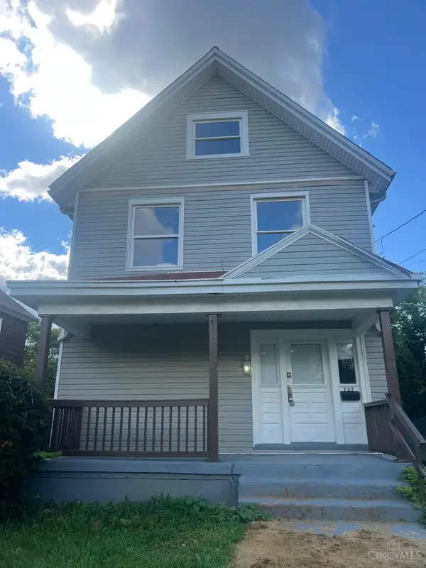 737 Wells, Cincinnati, OH 45205