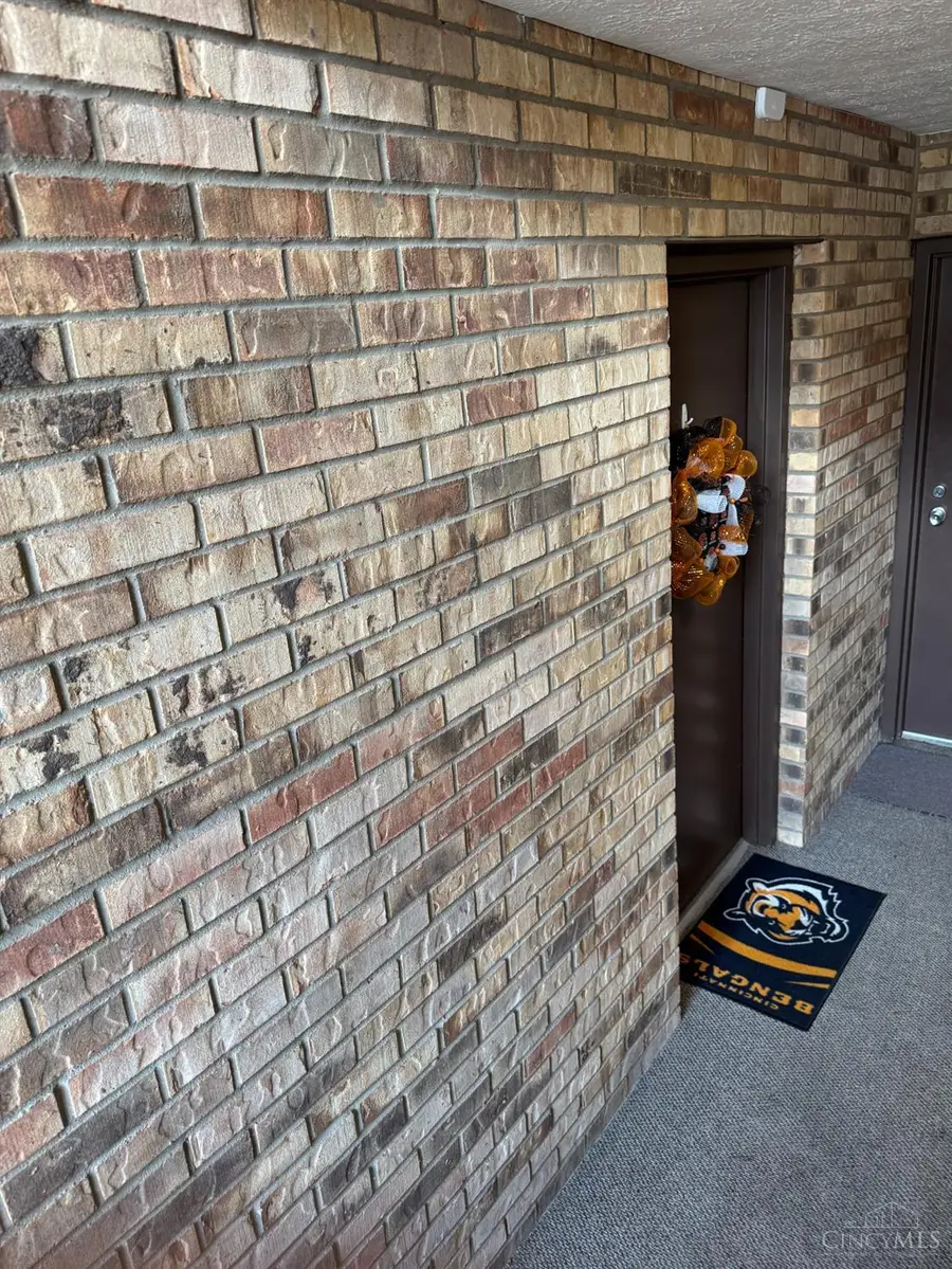 7233 Creekview Drive #1, Cincinnati, OH 45247 - #2