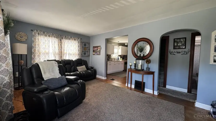 1021 W Seymour Avenue, Cincinnati, OH 45216 - #2