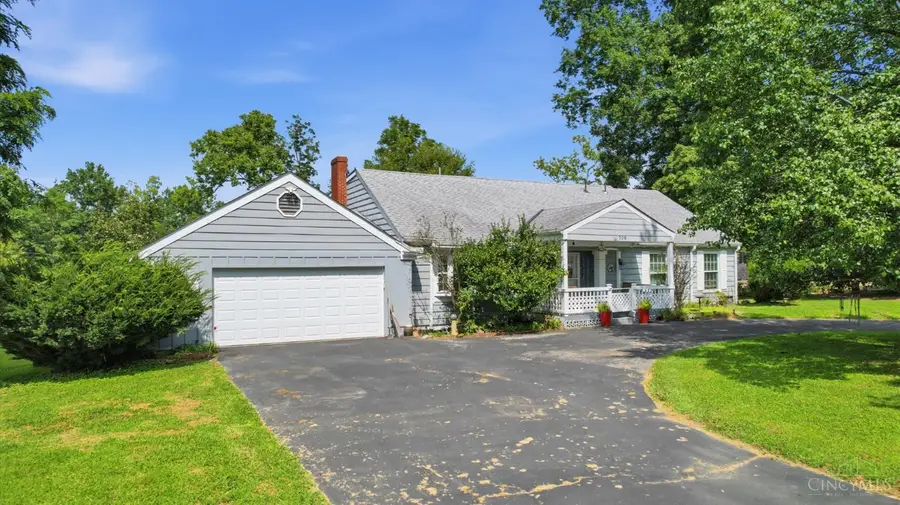 706 Maple Ridge Road, Miami, OH 45150 - #2