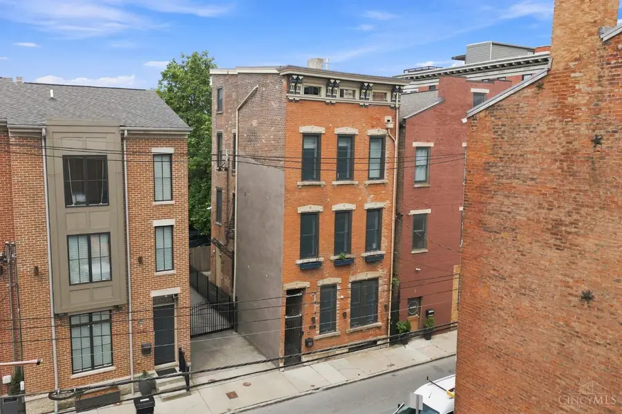 1329 Republic Street, Cincinnati, OH 45202 - #2