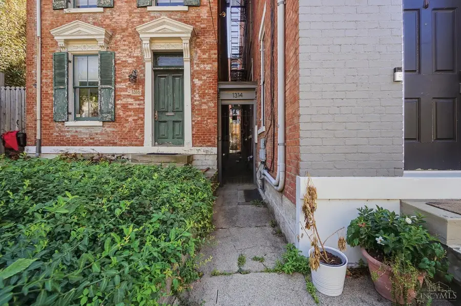 1314 Spring Street #4, Cincinnati, OH 45202 - #2