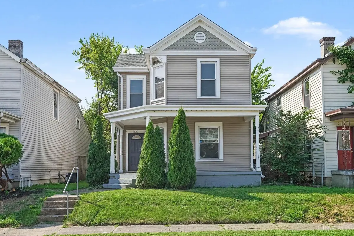 831 Forest Avenue, Hamilton, OH 45015 - #1