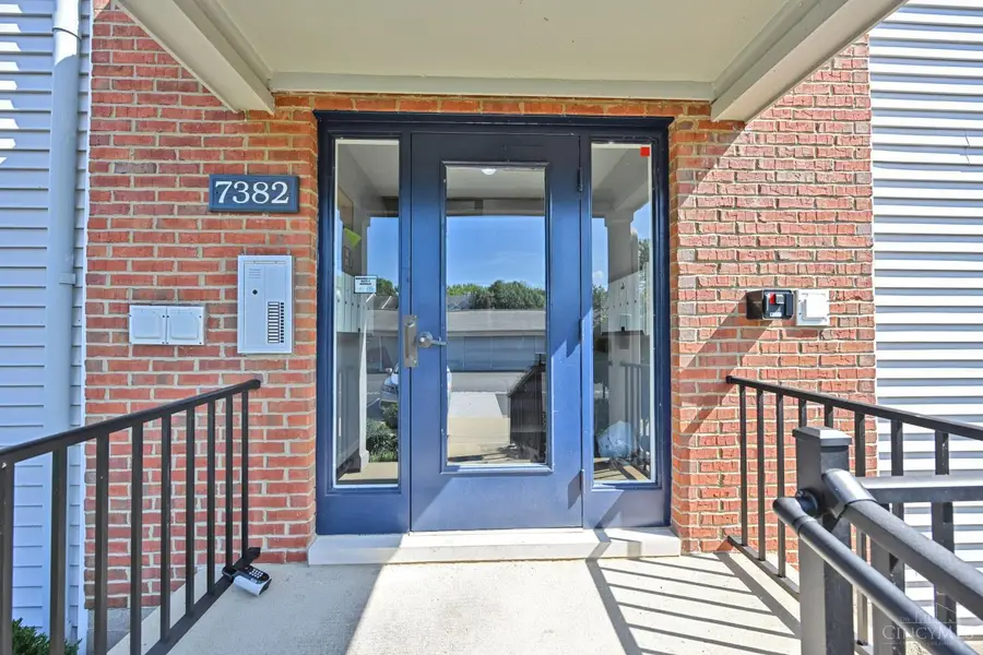 7382 Ridgepoint Drive #9, Anderson, OH 45230 - #2