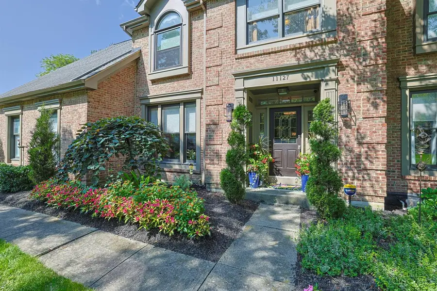 11127 Huntwicke Place, Cincinnati, OH 45241 - #2