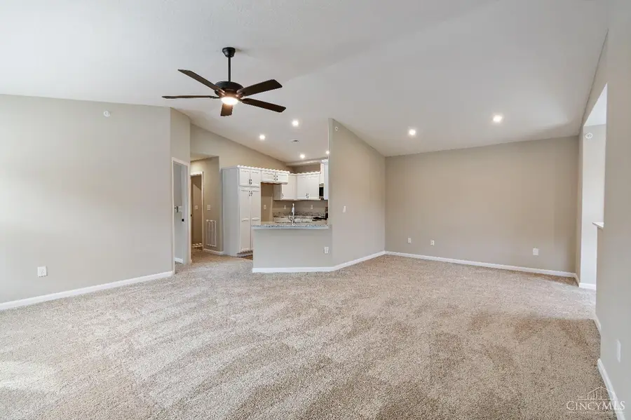 5881 Parkview Lane #305, Miami, OH 45150 - #3