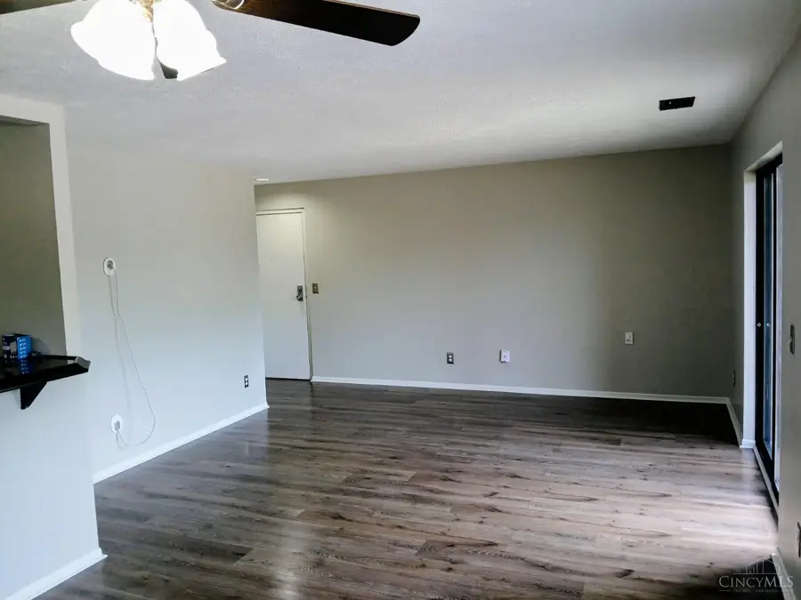 5444 Bluesky Drive #17, Green, OH 45247 - #3