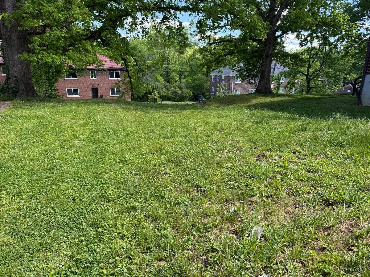 3143 Bracken Woods Lane, Cincinnati, OH 45211 - #1