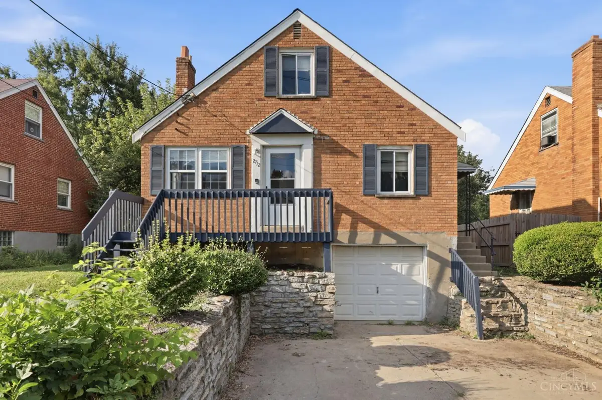 2712 W Galbraith Road, Colerain, OH 45239 - #1