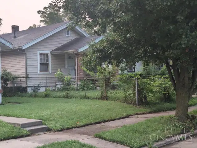 574 Gramont Avenue, Dayton, OH 45402 - #3