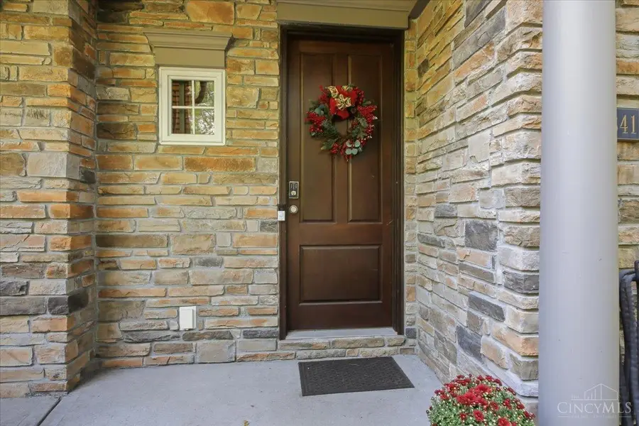 6841 Indian Hill Road, Cincinnati, OH 45227 - #3