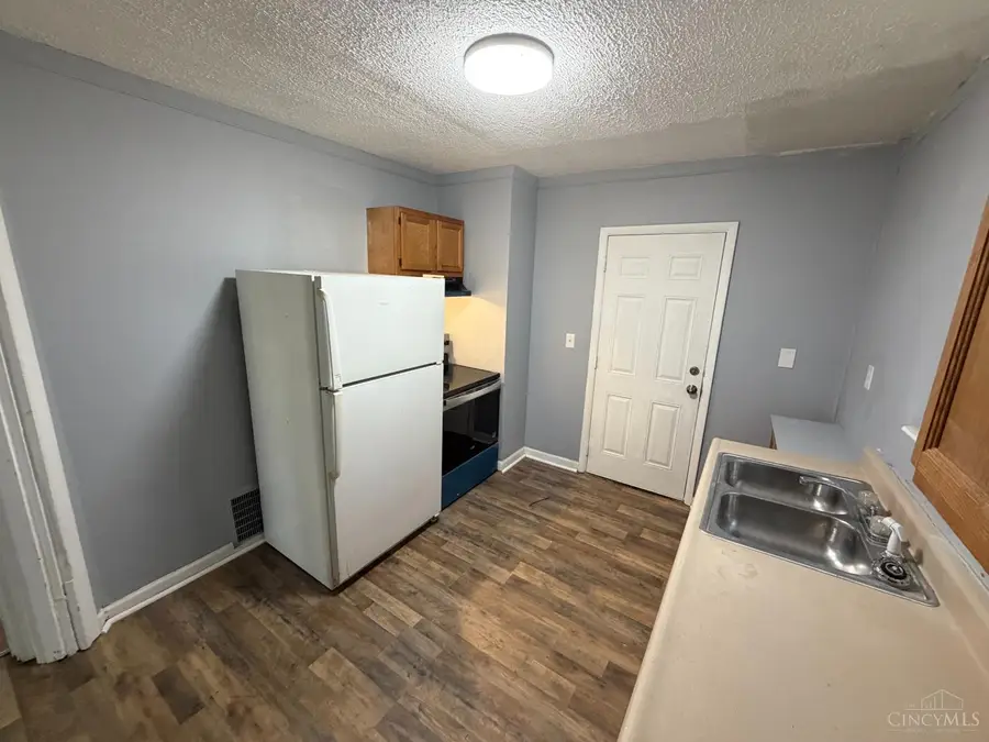 3519 Wabash Avenue, Cincinnati, OH 45207 - #3
