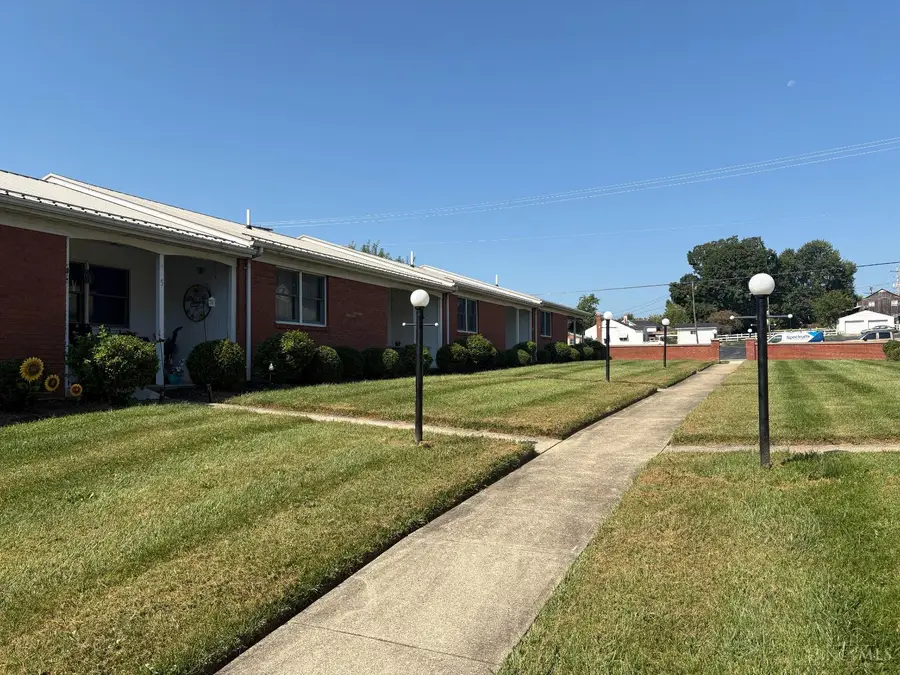224 S East Street #1, Hillsboro, OH 45133 - #2