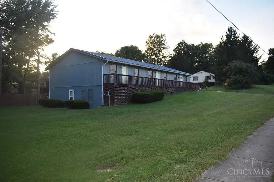 101 Chariss Avenue, Hillsboro, OH 45133 - #2