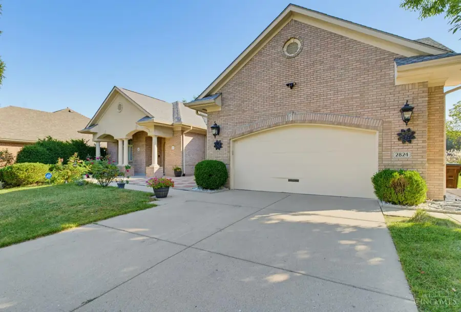 2824 Legend Falls Court, Beavercreek, OH 45431 - #3