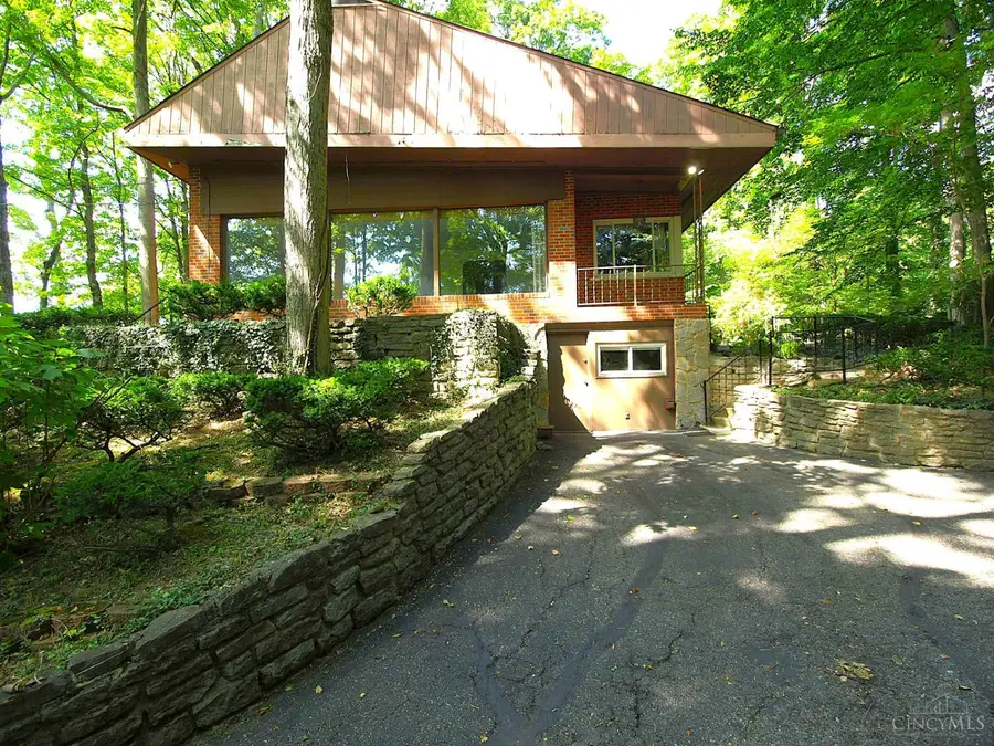 9460 Maple Knoll Drive, Colerain, OH 45251 - #2