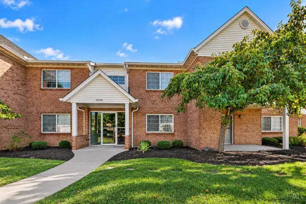 3216 Heritage Square #16, Colerain Twp, OH 45251
