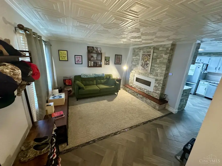 2821 E Turtle Creek Drive, Fairfield, OH 45014 - #2