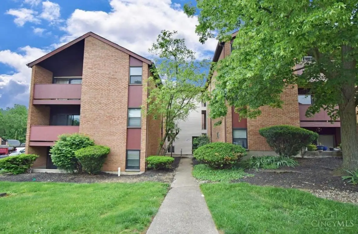 4908 Chalet Drive #403, Saint Bernard, OH 45217 - #1