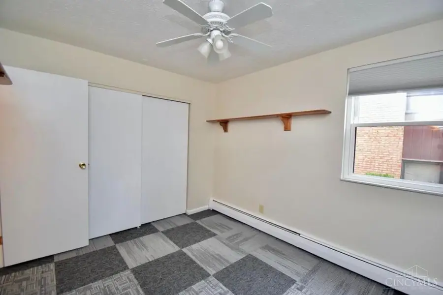 4908 Chalet Drive #403, Saint Bernard, OH 45217 - #3