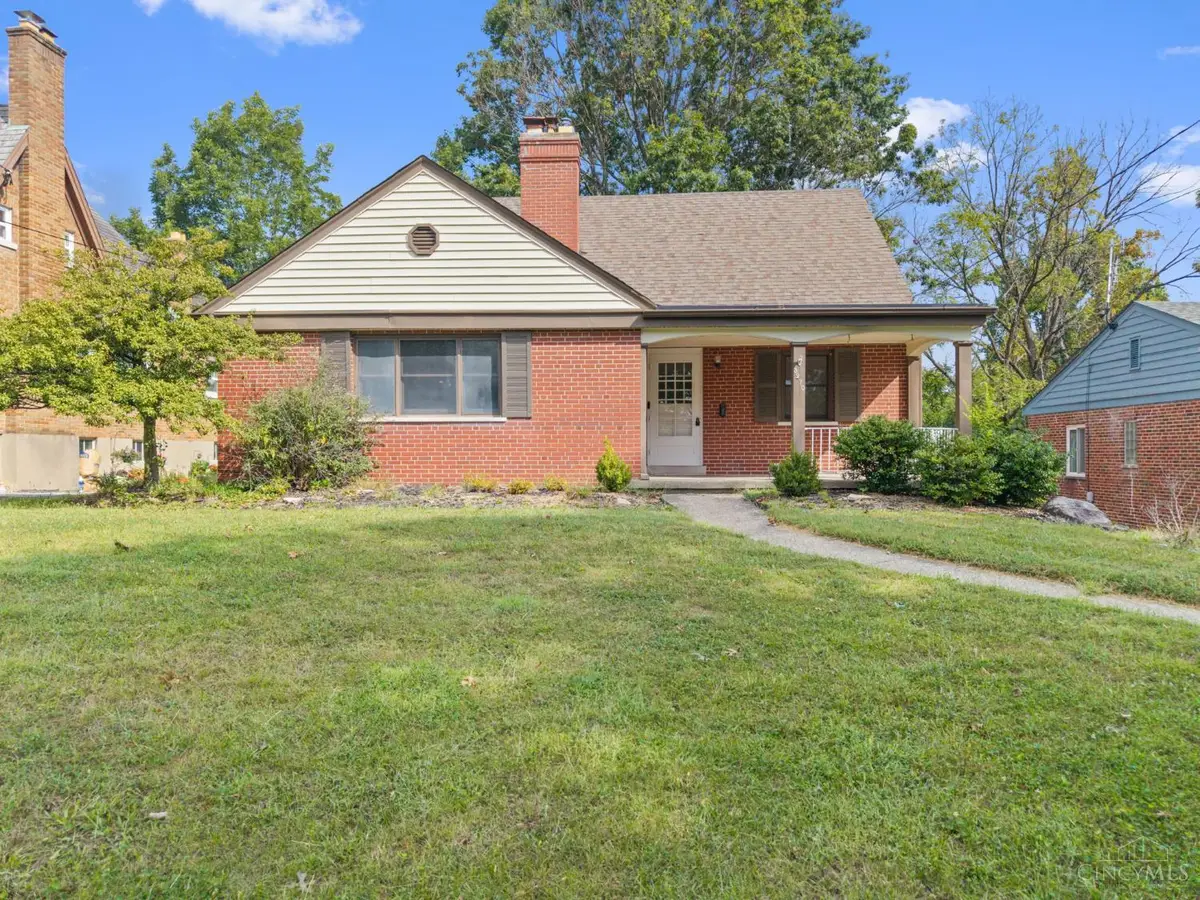 3270 Renfro Avenue, Cincinnati, OH 45211 - #1