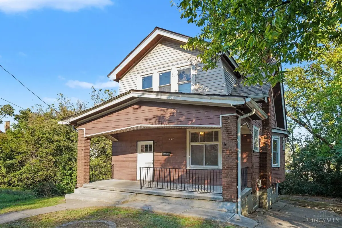 954 Elberon Avenue, Cincinnati, OH 45205 - #1