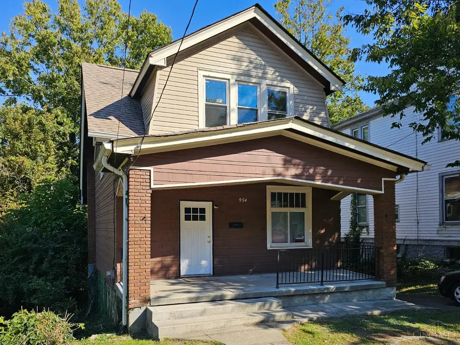 954 Elberon Avenue, Cincinnati, OH 45205 - #3