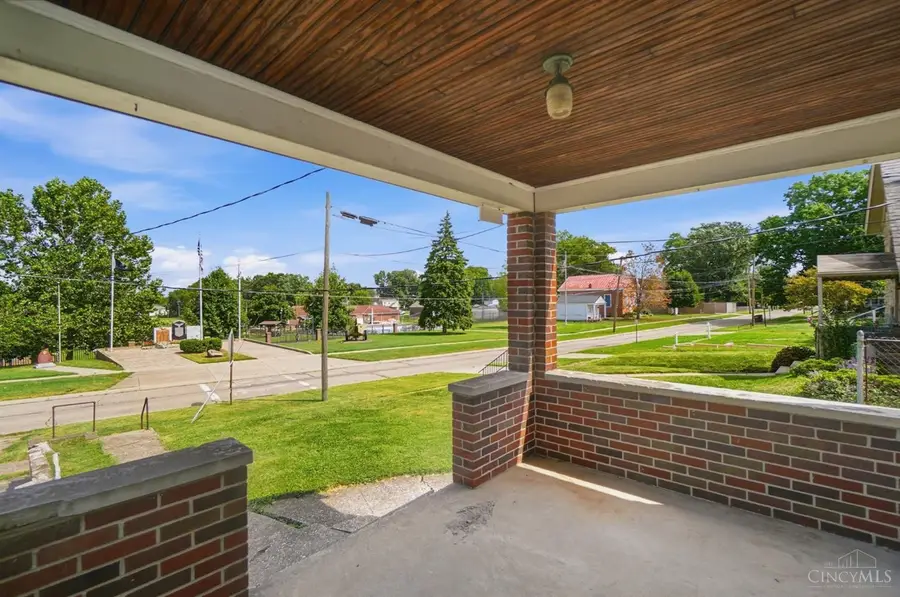 1561 Mcmakin Avenue, Mount Healthy, OH 45231 - #2