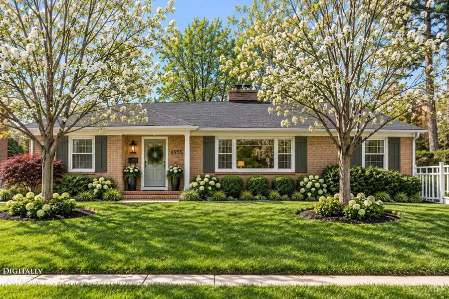 6955 Carroll Avenue, Sycamore, OH 45236 - #2