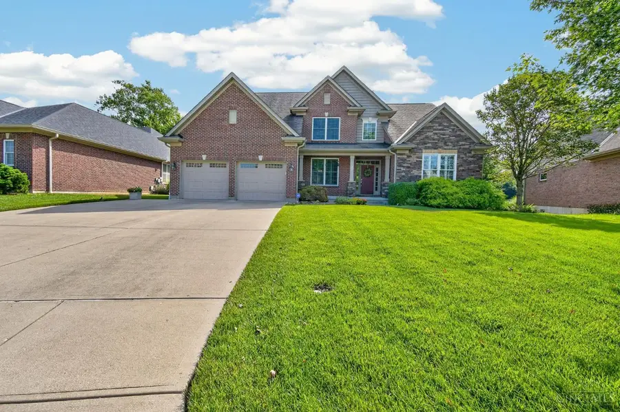 818 Forest Acres Drive, Forestville, OH 45255 - #2