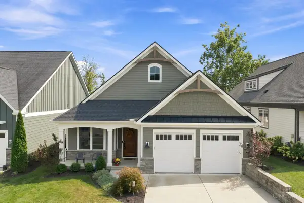 9815 Orchard Trail, Montgomery, OH 45242