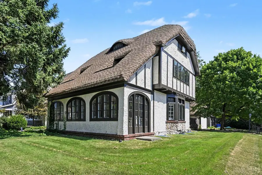 916 Gray Avenue, Hamilton, OH 45013 - #3