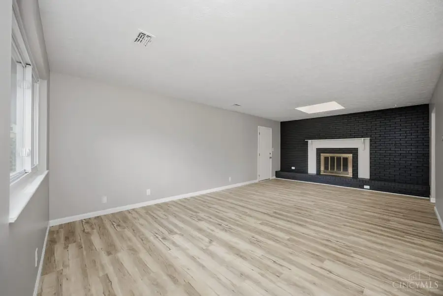 5480 Mississippi Drive, Fairfield, OH 45014 - #3