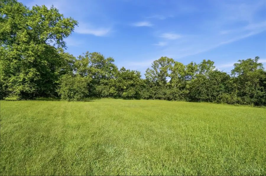 1921 W Elkton, Saint Clair, OH 45013 - #3