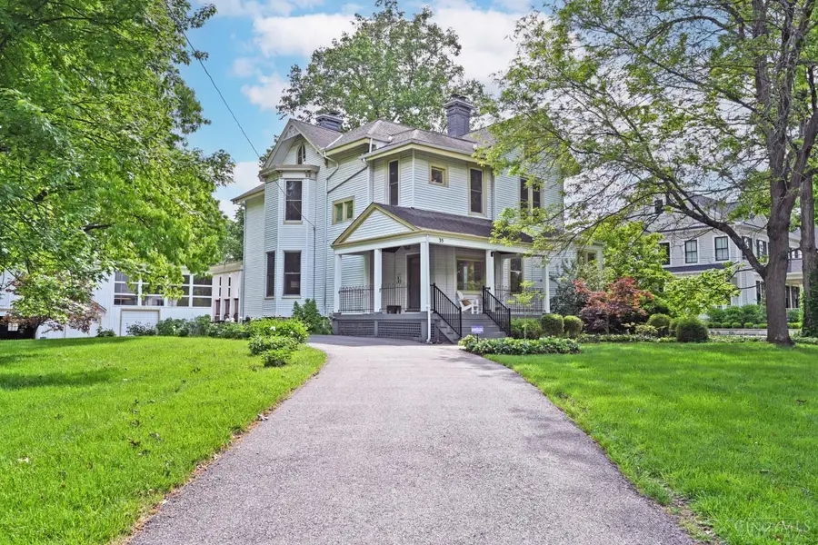 35 Walnut Avenue, Wyoming, OH 45215 - #2