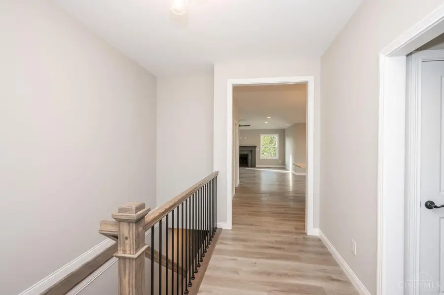 1319 Peregrine Way, Hamilton, OH 45013 - #3