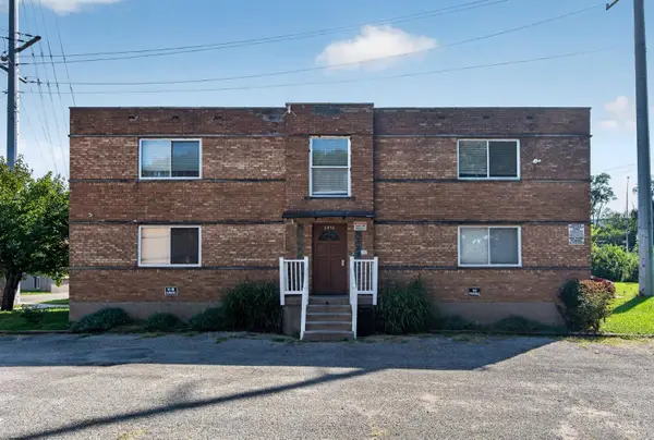 6494 Spruce Street, Elmwood Place, OH 45216