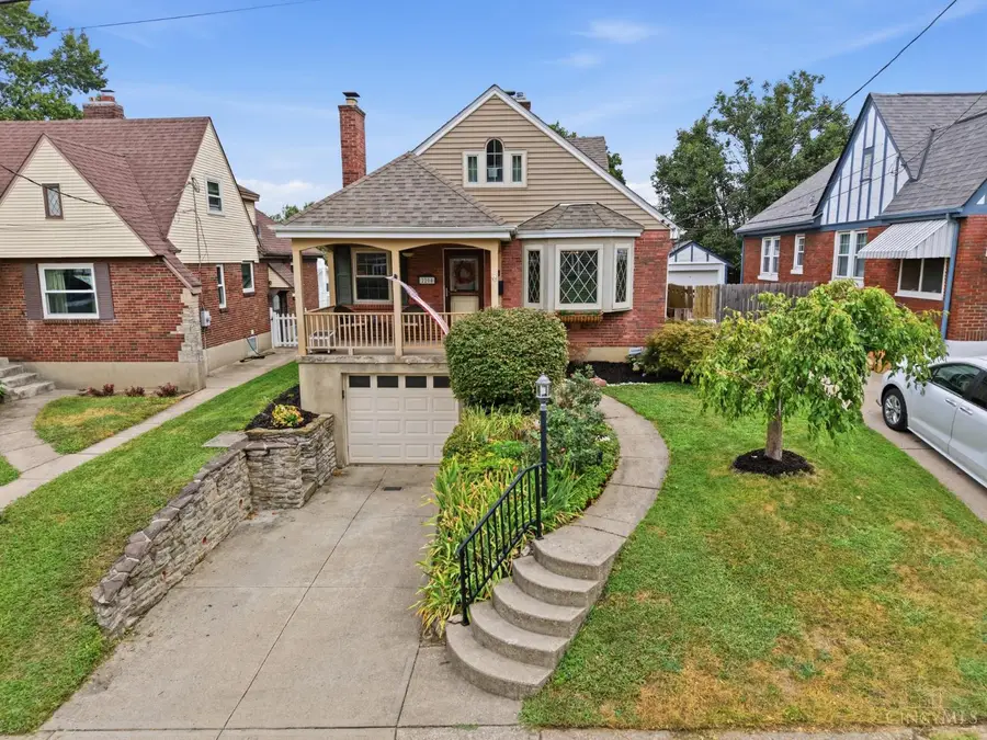 2200 Glenside Avenue, Norwood, OH 45212 - #2
