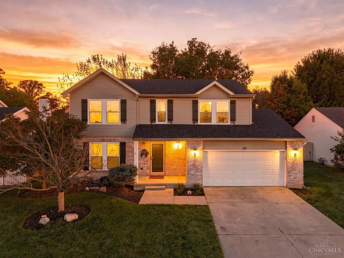 221 Clearbrook Drive, Franklin, OH 45005 - #1