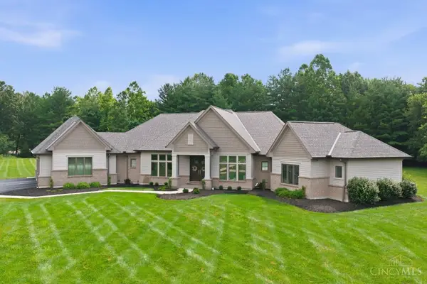2 Birdhaven Lane, Indian Hill, OH 45242