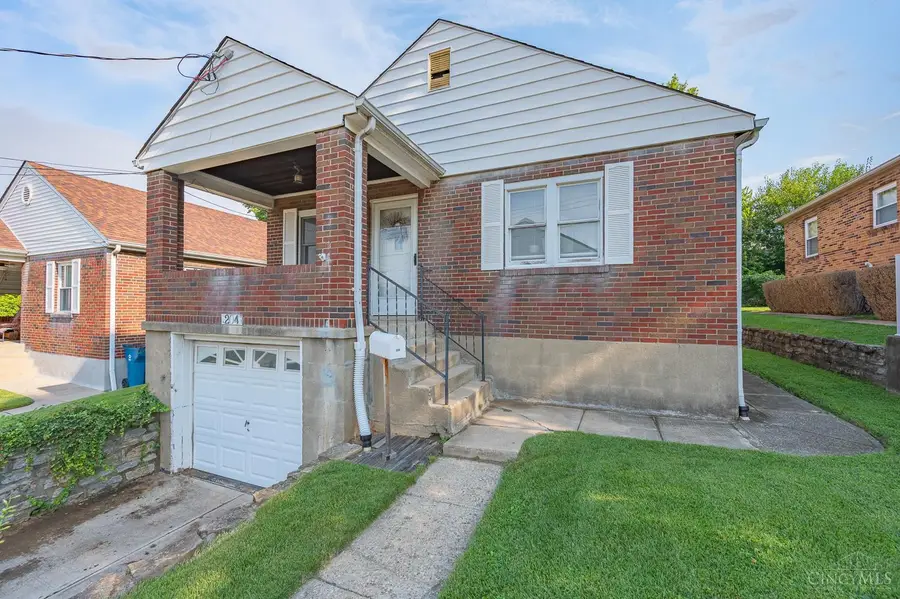 204 E Mechanic Street, Cincinnati, OH 45215 - #2