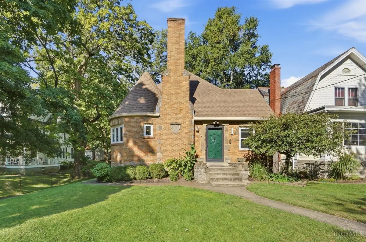 6049 Cary Avenue, Cincinnati, OH 45224 - #1