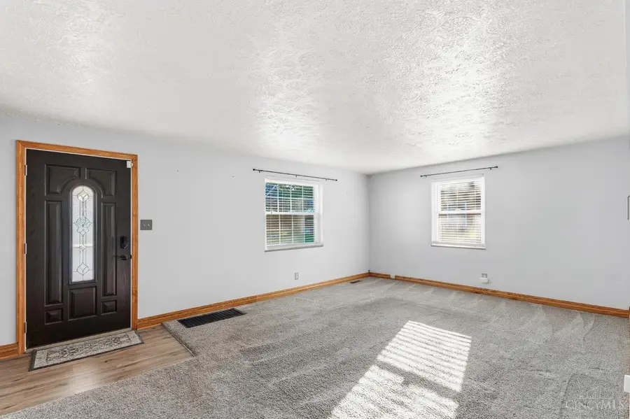 301 Don Lane, Delshire, OH 45238 - #2