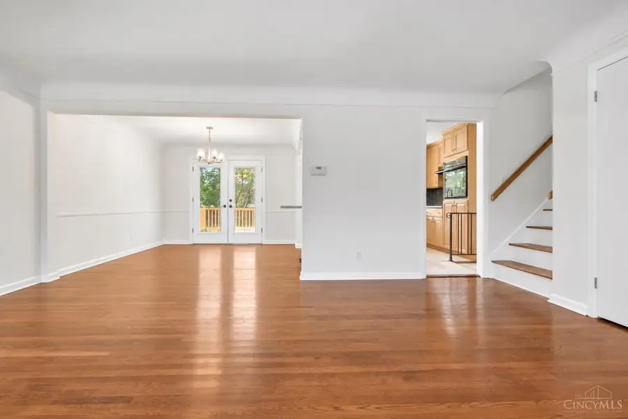 8819 Cavalier Drive, Cincinnati, OH 45231 - #3