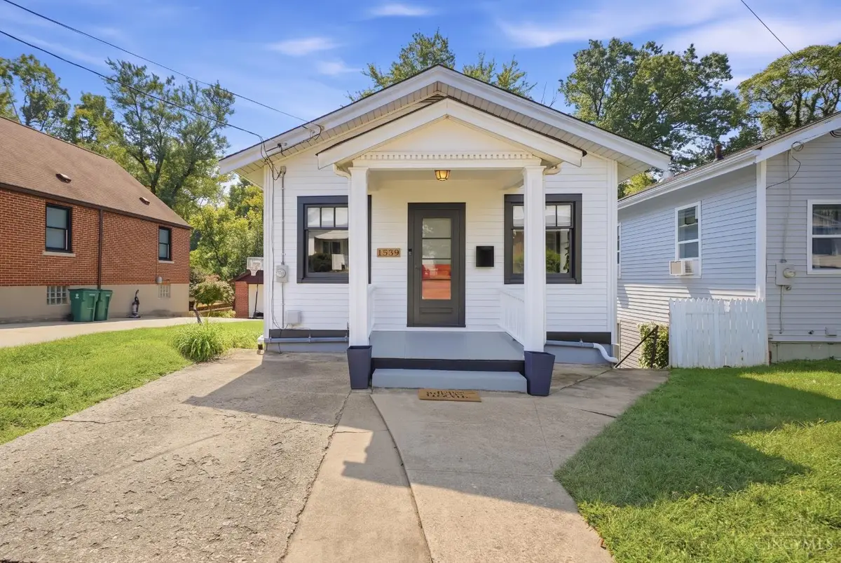 1539 Ambrose Avenue, Cincinnati, OH 45224 - #1