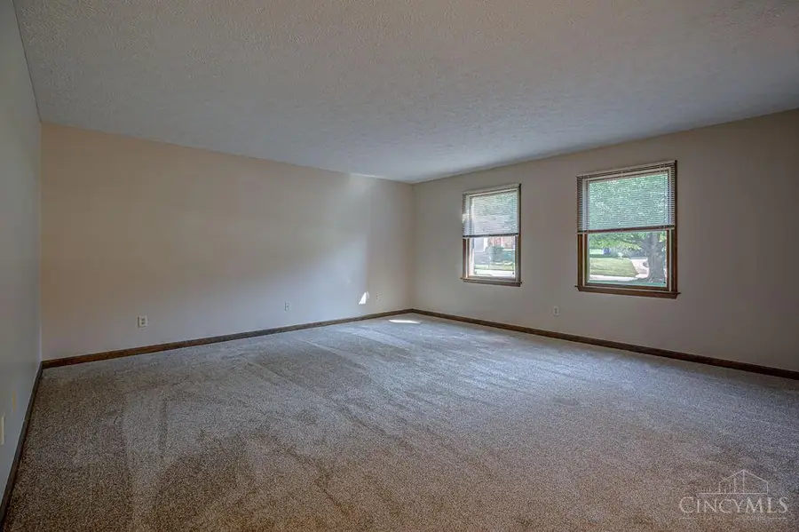650 Leo Drive, Hamilton, OH 45013 - #2