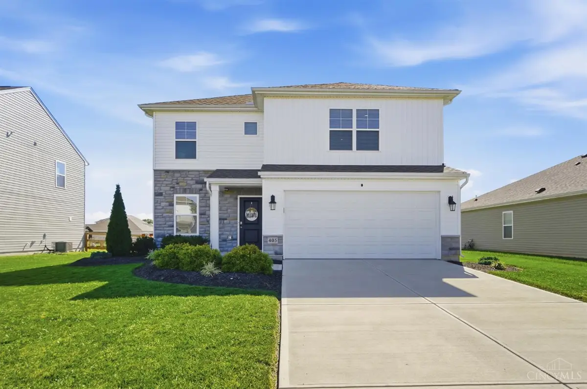 405 E Oak Avenue, Trenton, OH 45067 - #1