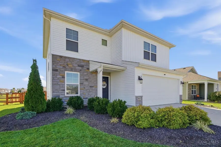 405 E Oak Avenue, Trenton, OH 45067 - #2