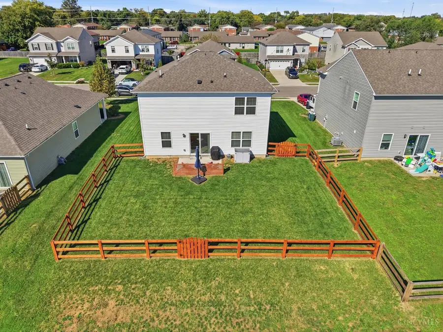 405 E Oak Avenue, Trenton, OH 45067 - #3