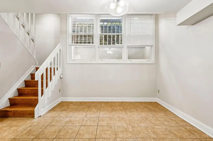 2126 Gilbert Avenue #B, Cincinnati, OH 45206 - #3